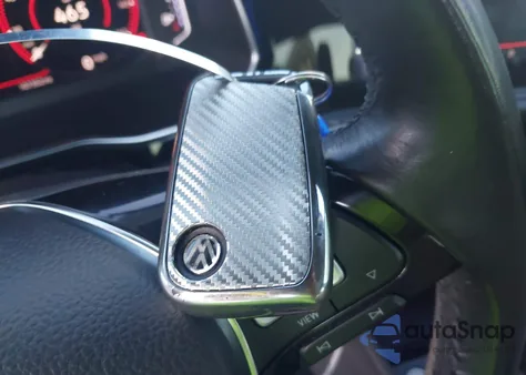 2019 Volkswagen Jetta 1.4T Sel z USA, uszkodzony, nr VIN 3VWE57BU5KM079548